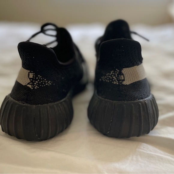Adidas Yeezy 350 V2 Core Black/White, Women’s size 5 US - Picture 6 of 7